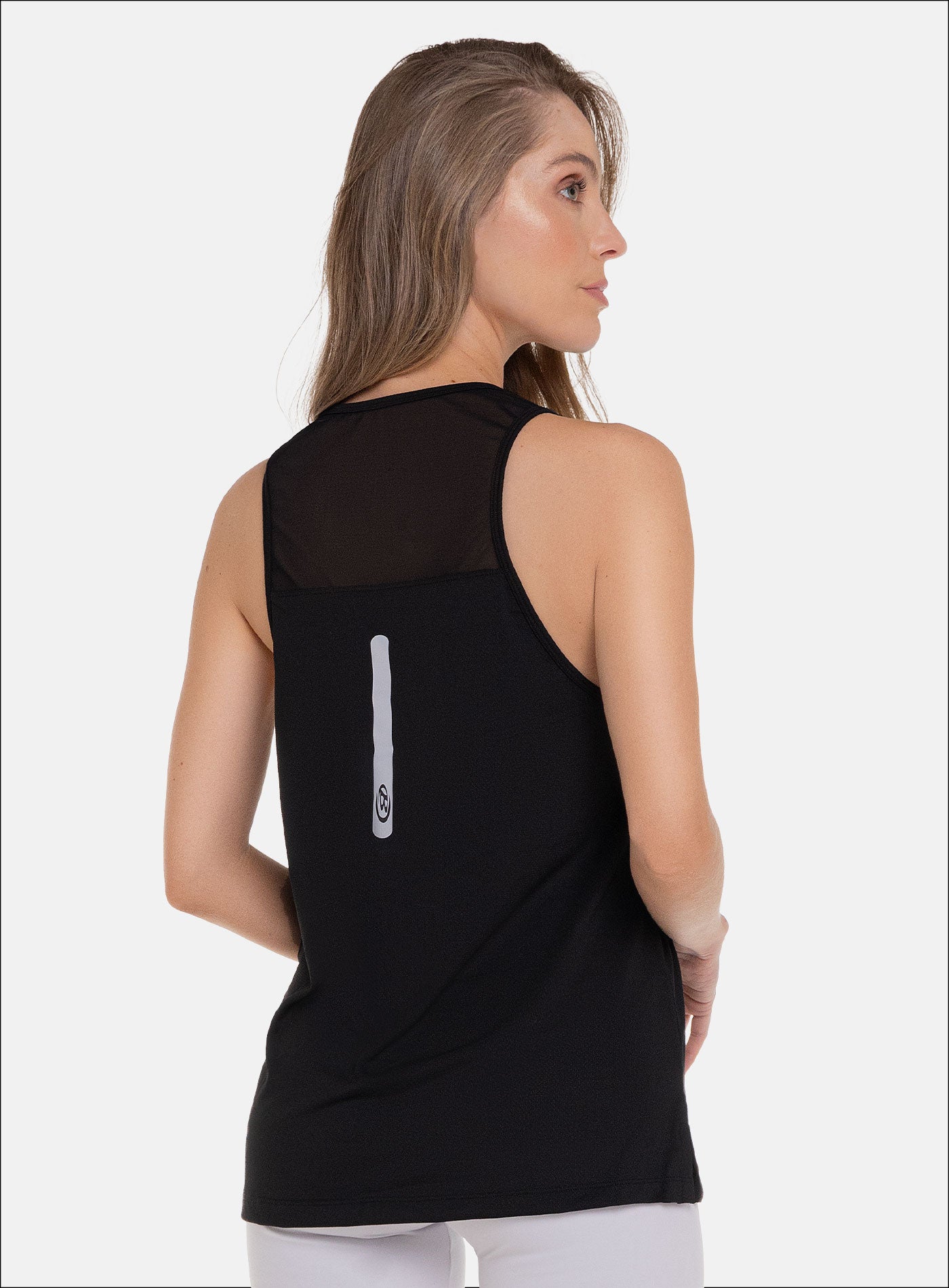 BLUSA DEPORTIVA CON INSERTOS EN MALLA