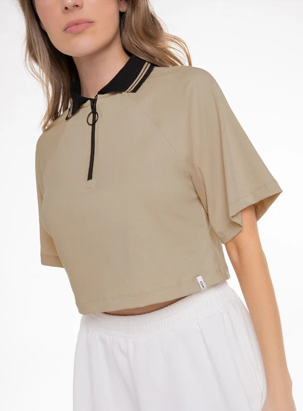 Camiseta deportiva manga ranglan tela algodón