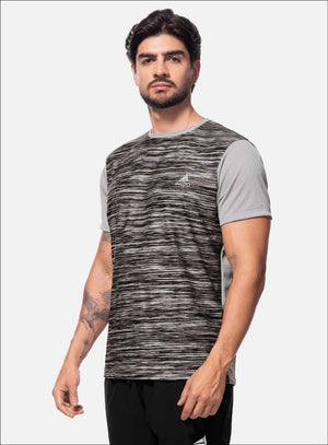 Camiseta deportiva color gris para hombre, marca INIZIO, referencia 86526, vista frontal. Compra al por mayor en babalu.com.co en COP.