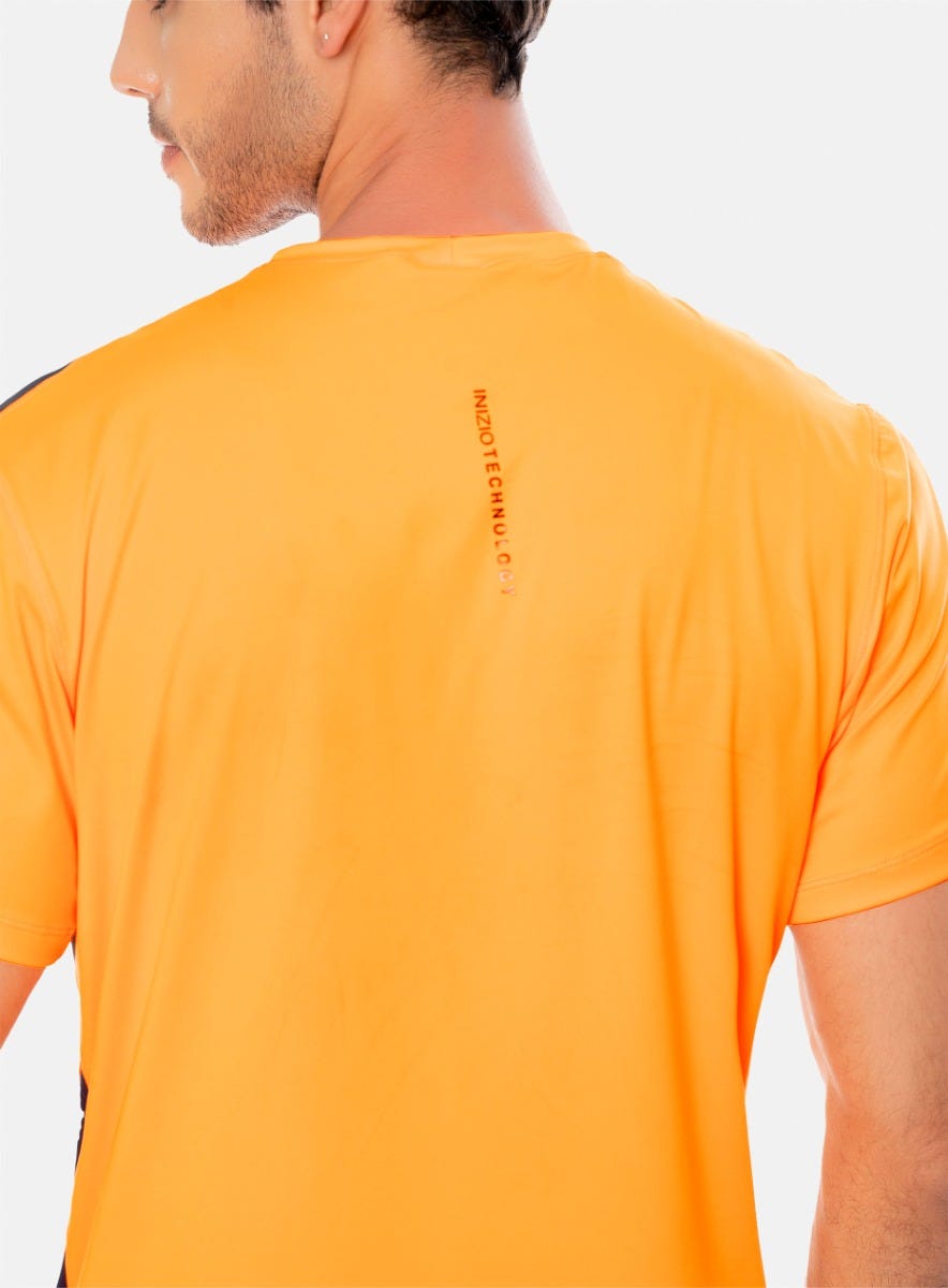 CAMISETA DEPORTIVA HOMBRE CON CORTES EN HOMBRO Y COSTADO TALLA S - M - L - XL - ¡PRECIO ESPECIAL!