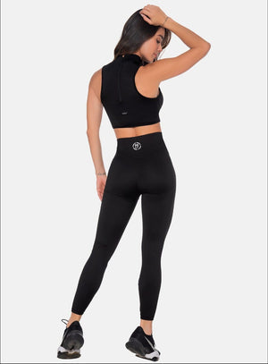 Leggins deportivo color negro para mujer, marca BABALÚ, referencia 110103, vista trasera. Compra al por mayor en babalu.com.co en COP.