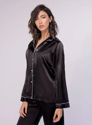 Pijama shiny color negro para mujer, marca BABALÚ, referencia 198, vista frontal. Compra al por mayor en babalu.com.co en COP.