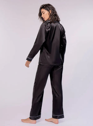 Pijama shiny color negro para mujer, marca BABALÚ, referencia 198, vista trasera. Compra al por mayor en babalu.com.co en COP.