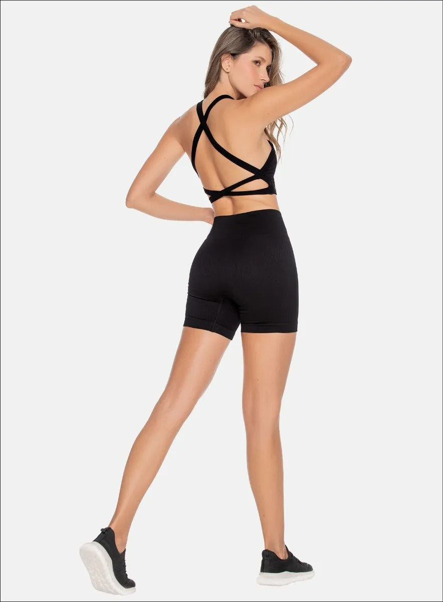 SHORT DEPORTIVO SIN COSTURAS - PRECIO ESPECIAL