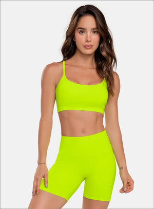 Top deportivo color blanco para mujer, marca BABALÚ, referencia 15943, vista frontal. Compra al por mayor en babalu.com.co en COP.