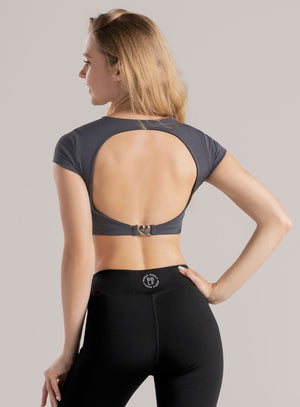 Top deportivo color gris para mujer, marca BABALÚ, referencia 113673, vista trasera. Compra al por mayor en babalu.com.co en COP.
