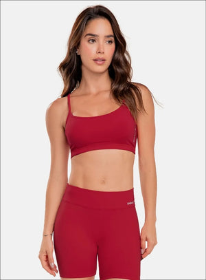 Top deportivo color rojo para mujer, marca BABALÚ, referencia 15943, vista frontal. Compra al por mayor en babalu.com.co en COP.