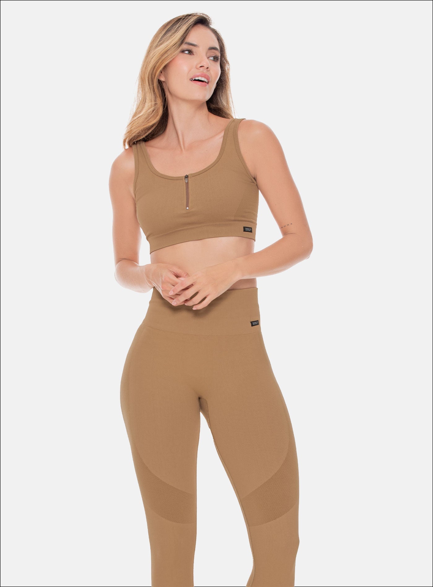 TOP DEPORTIVO SIN COSTURAS