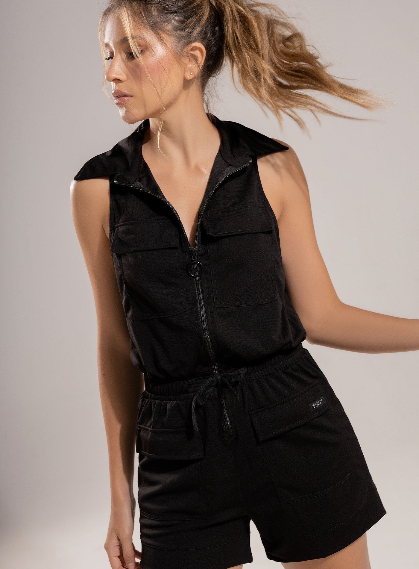 ENTERIZO CASUAL CON CUELLO CAMISERO