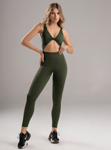 ENTERIZO DEPORTIVO TELA KIARA CON ESCOTE EN LA ESPALADA