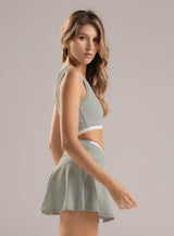 TOP DEPORTIVO MANGA TIPO CASCO