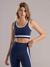 TOP DEPORTIVO EN TELA SUPPLEX CON SESGOS EN CONTRASTE