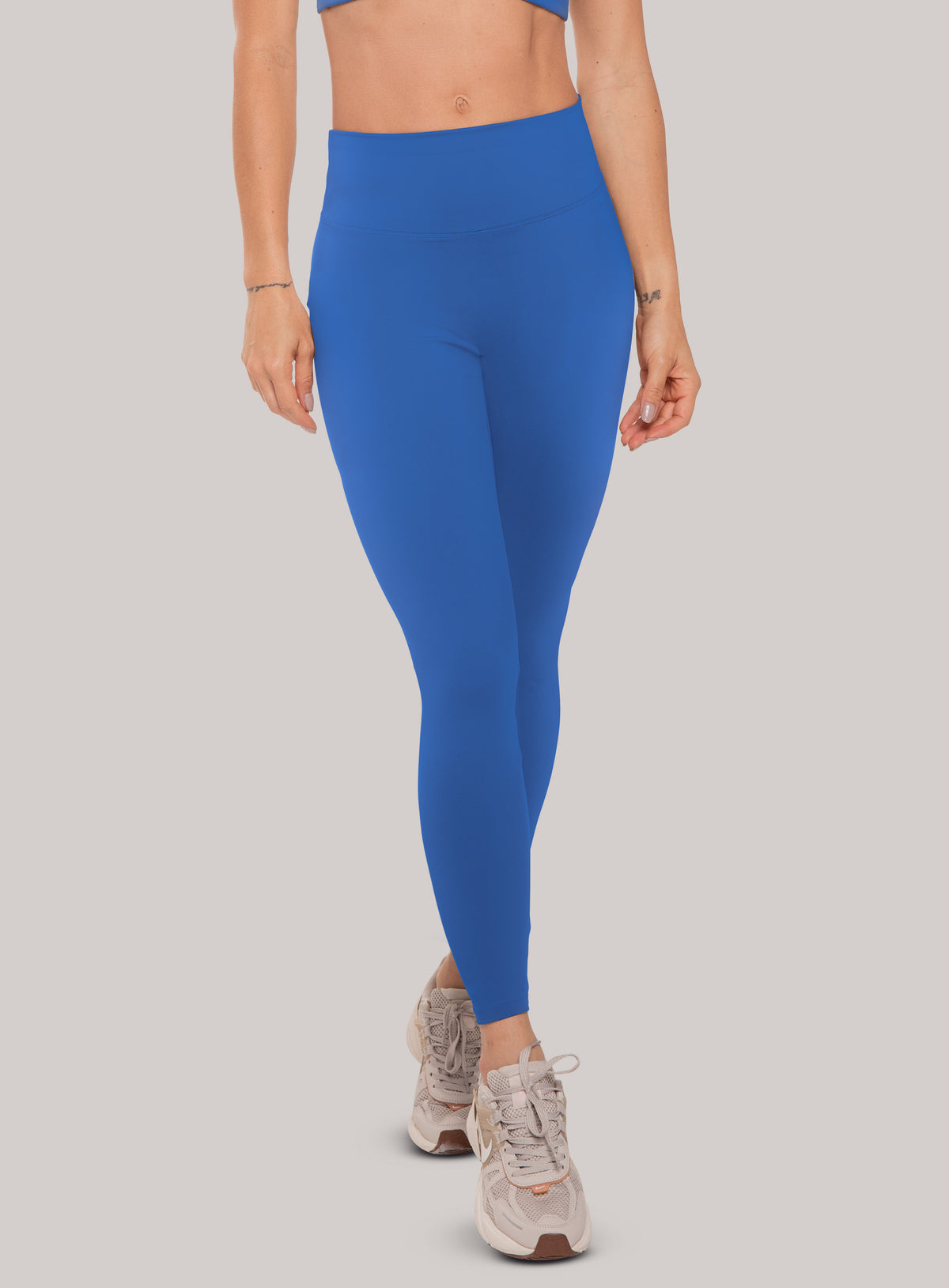 LEGGINS DEPORTIVO BÁSICO EN TELA KIARA