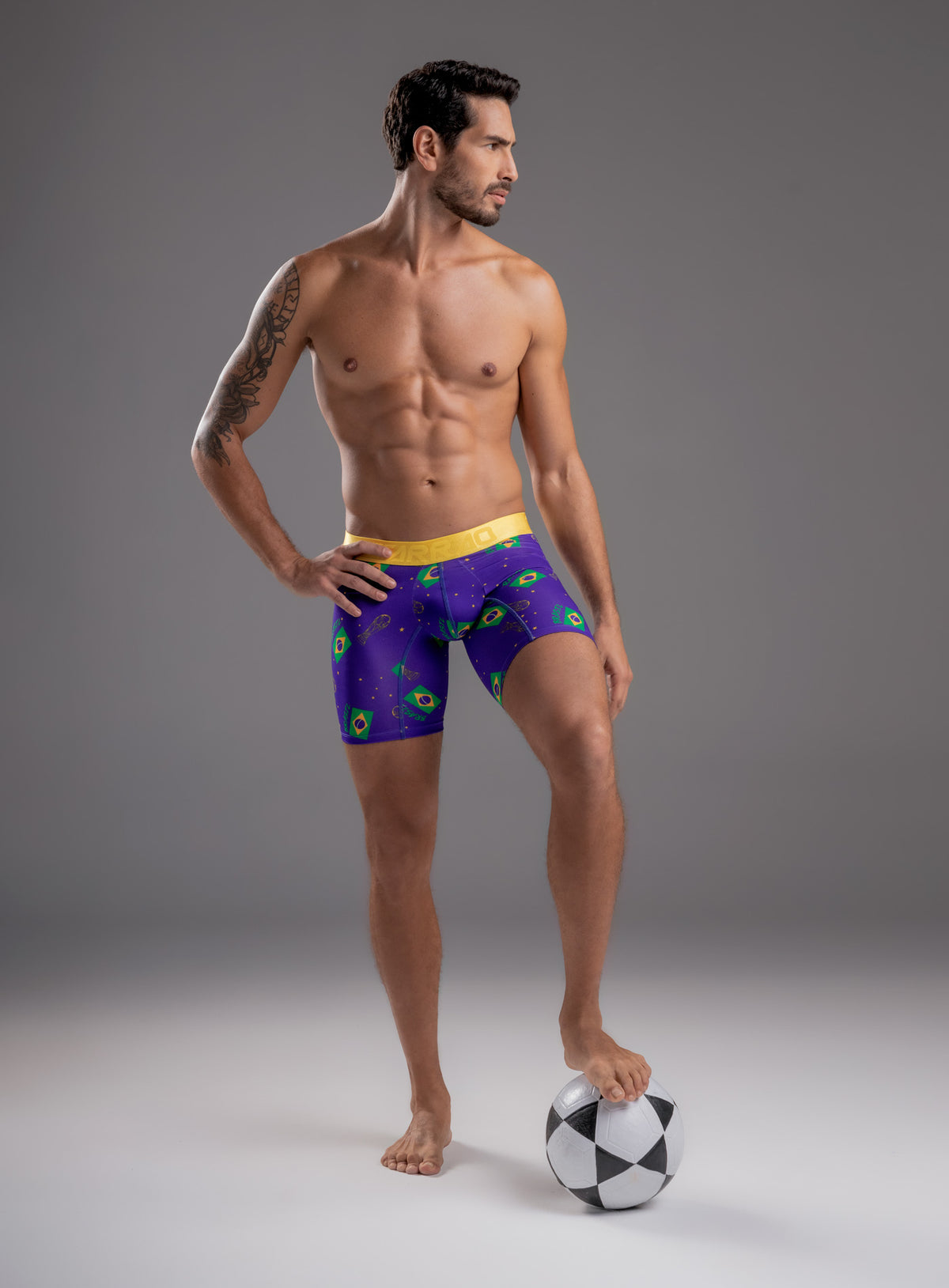 Boxer largo color brasil para hombre, marca TARRAO, referencia 78661, vista frontal. Compra al por mayor en babalu.com.co en COP.