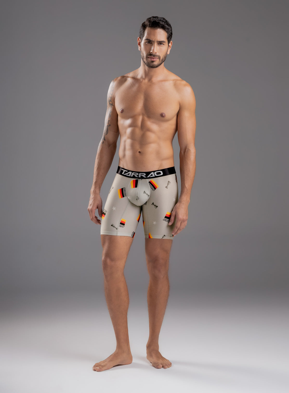 Boxer largo color inglaterra para hombre, marca TARRAO, referencia 78661, vista frontal. Compra al por mayor en babalu.com.co en COP.