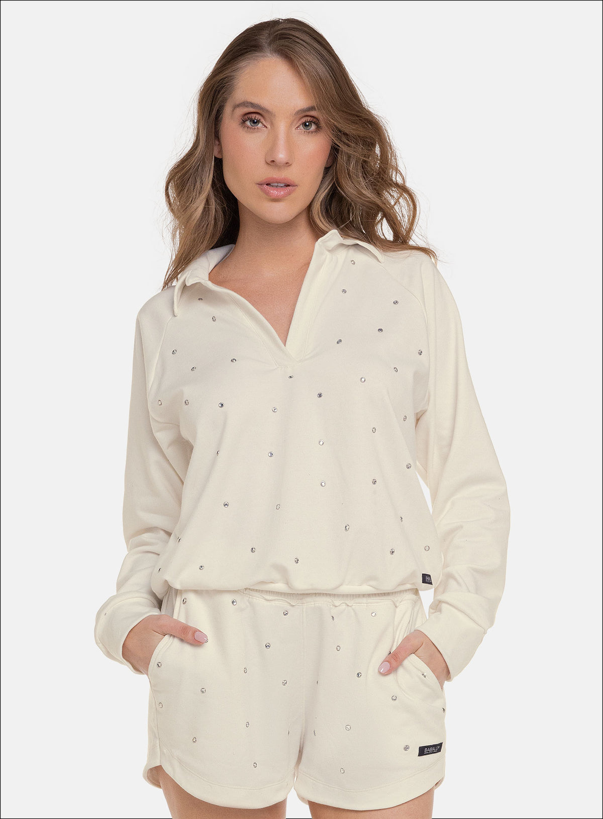 Buzo casual color marfil para mujer, marca BABALÚ, referencia 110953, vista frontal. Compra al por mayor en babalu.com.co en COP.