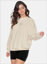 BUZO OVERSIZE CON ESTAMPADO CENTRO FRENTE Y ESTAMPADO AMPLIO EN ESPALDA