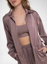 Camisa casual con cordón graduable en cintura tela rib