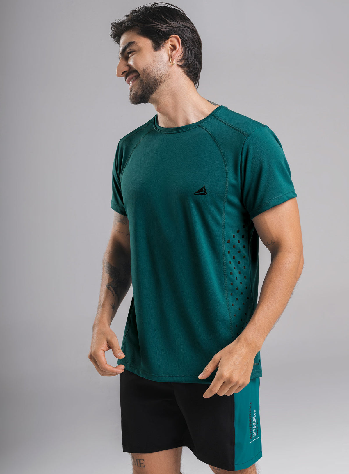 Camiseta deportiva estampado color azul para hombre, marca INIZIO, referencia 86636, vista frontal. Compra al por mayor en babalu.com.co en COP.