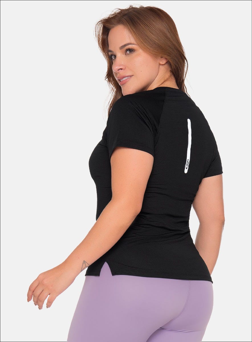 Camiseta deportiva color negro para mujer, marca BABALÚ, referencia 111323, vista trasera. Compra al por mayor en babalu.com.co en COP.