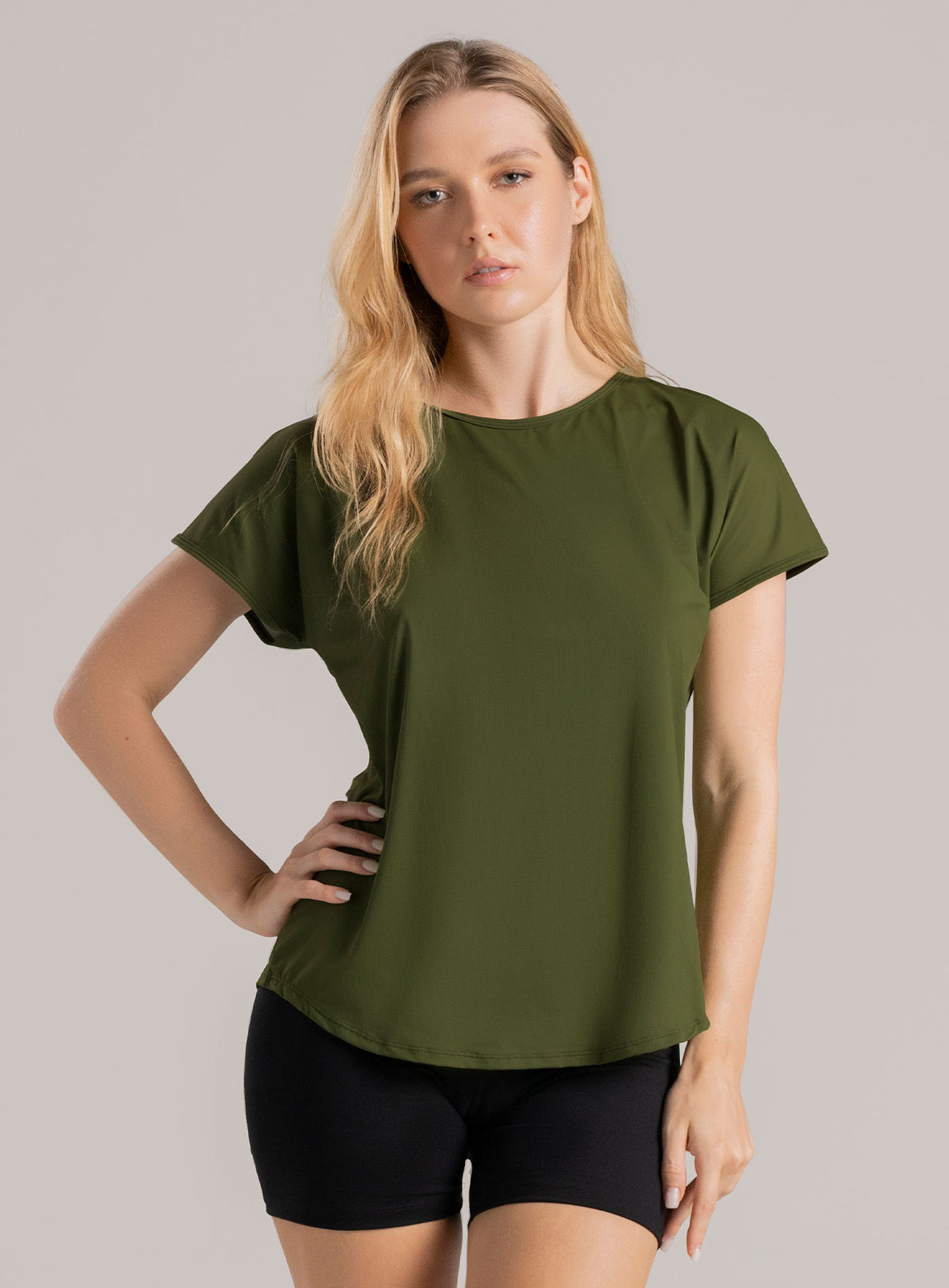 Camiseta deportiva color verde para mujer, marca BABALÚ, referencia 114003, vista frontal. Compra al por mayor en babalu.com.co en COP.
