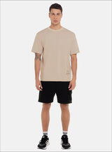 CAMISETA OVERSIZE CON ESTAMPADO EN FRENTE