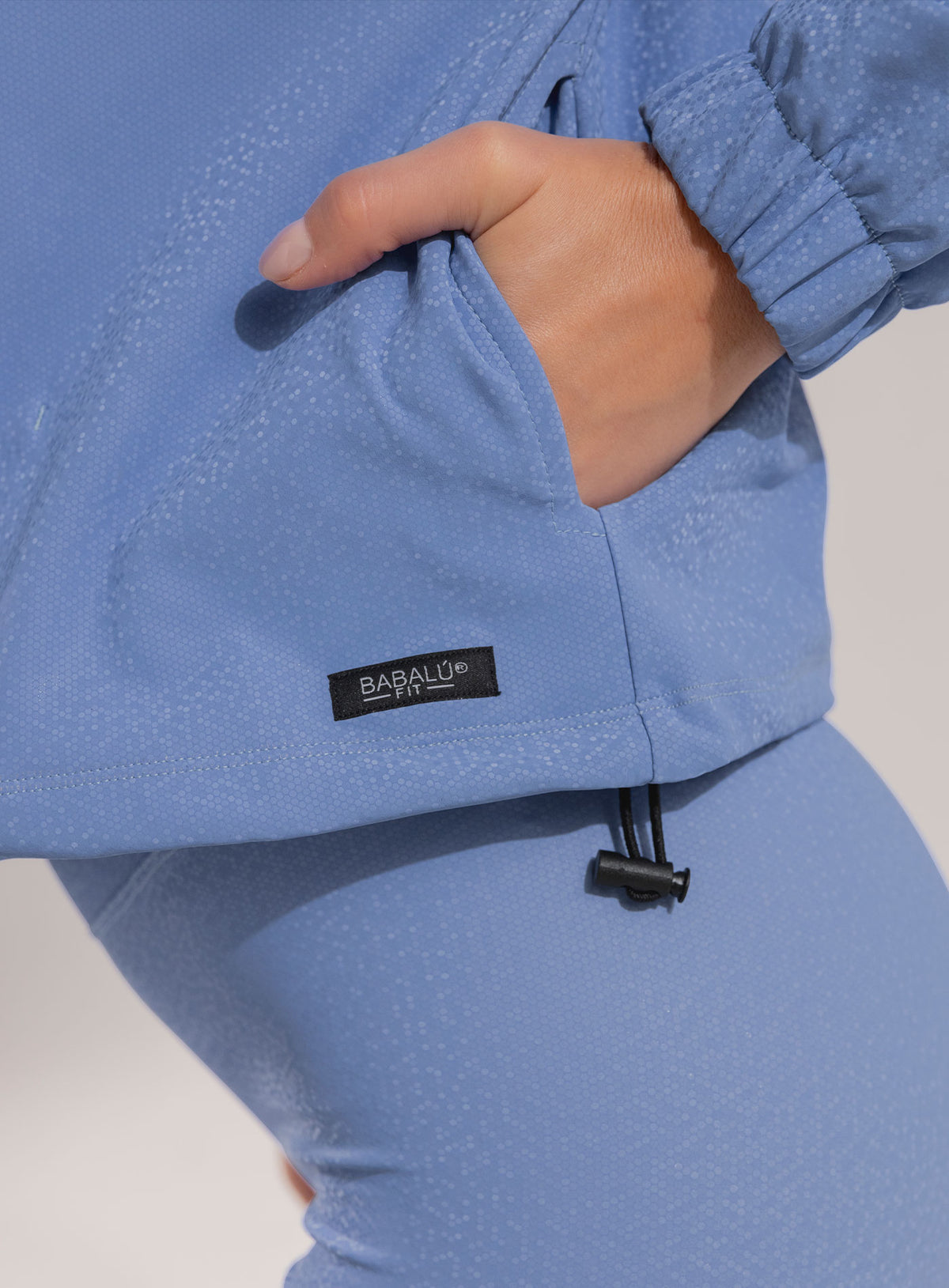 Chaqueta deportiva color azul para mujer, marca BABALÚ, referencia 112323, vista detalle. Compra al por mayor en babalu.com.co en COP.