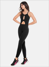 ENTERIZO DAMA CON ABERTURA EN FRENTE CIERRE EN POSTERIOR Y CARGARAS