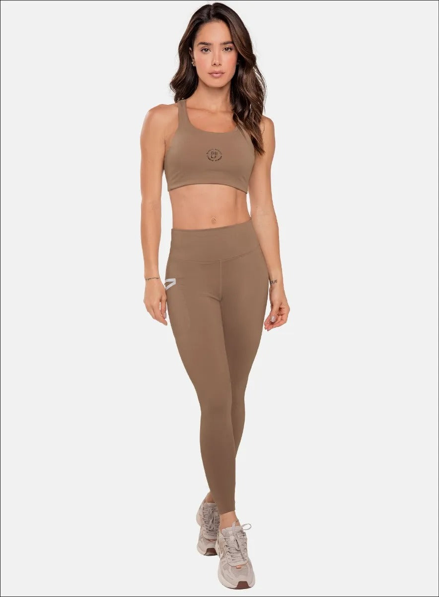 Leggins deportivo color arequipe para mujer, marca BABALÚ, referencia 107033, vista frontal. Compra al por mayor en babalu.com.co en COP.