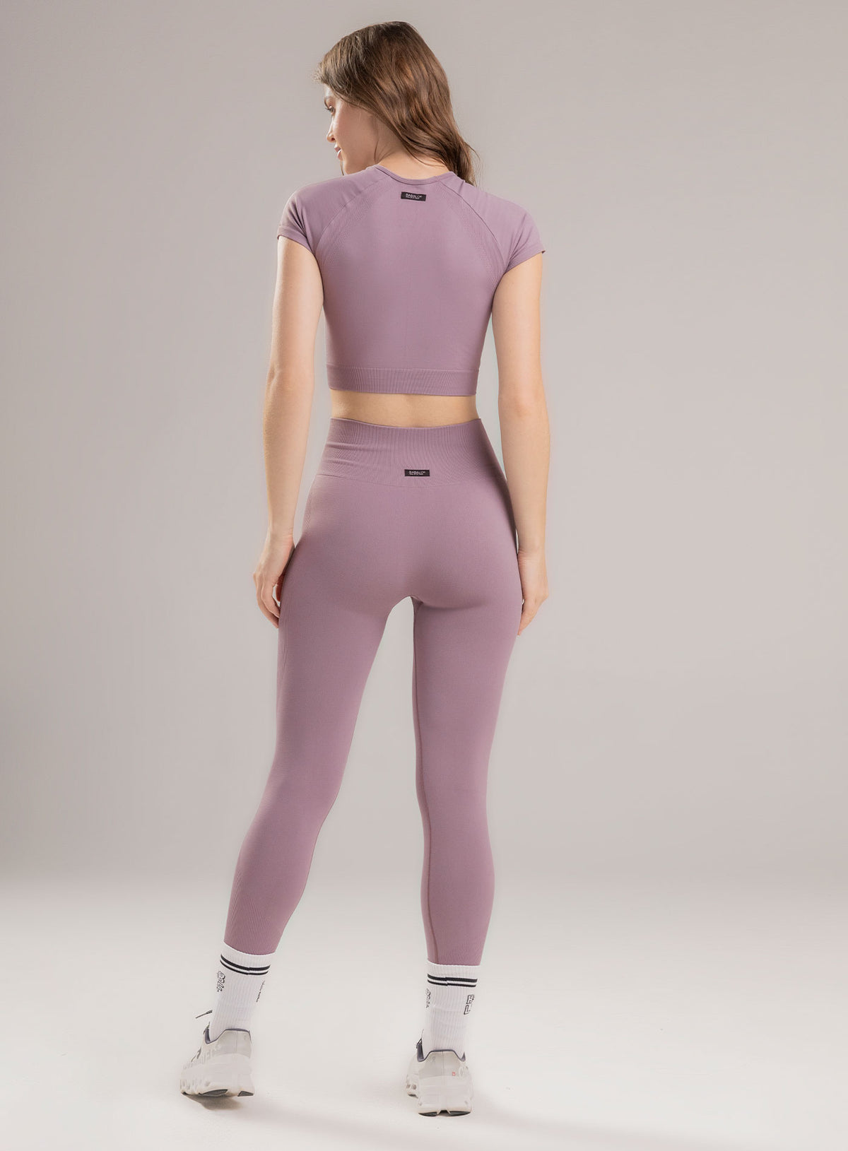 Leggins deportivo color negro, marca BABALÚ, referencia 113253, vista detalle. Compra al por mayor en babalu.com.co en COP.
