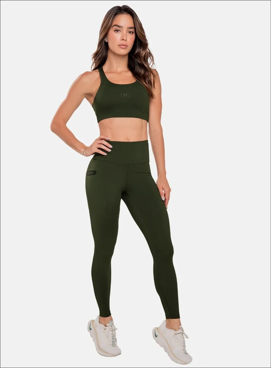 Leggins deportivo color verde para mujer, marca BABALÚ, referencia 107033, vista frontal. Compra al por mayor en babalu.com.co en COP.