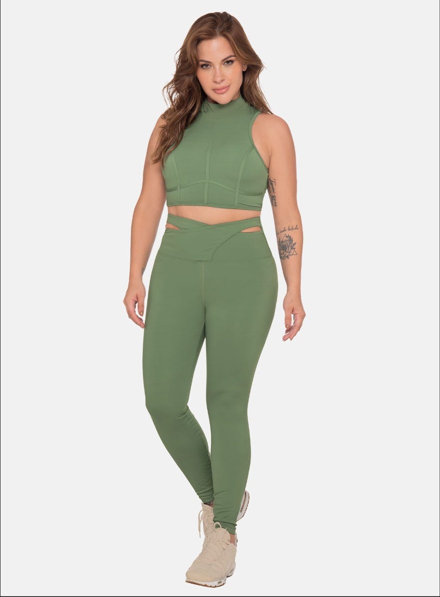 Leggins deportivo color verde para mujer, marca BABALÚ, referencia 110103, vista frontal. Compra al por mayor en babalu.com.co en COP.