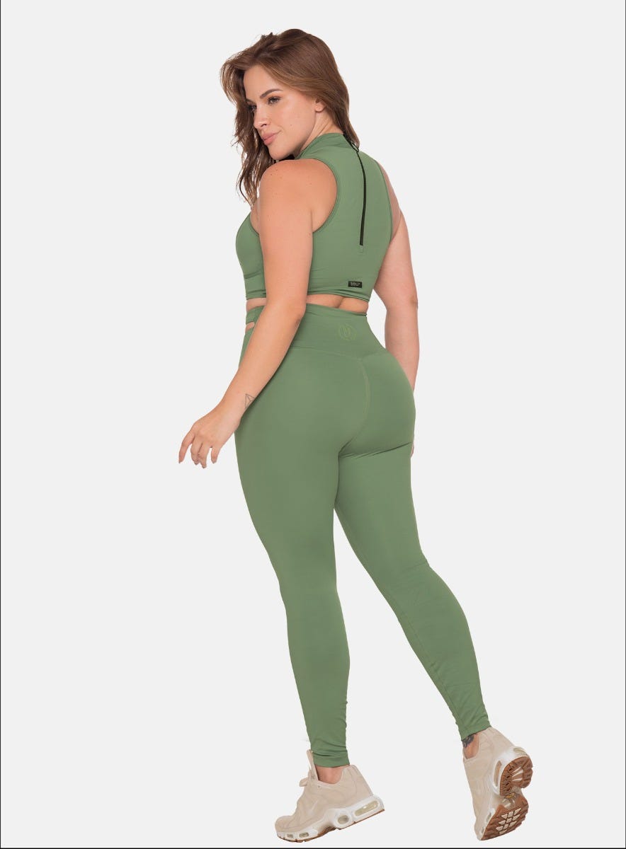Leggins deportivo color verde para mujer, marca BABALÚ, referencia 110103, vista trasera. Compra al por mayor en babalu.com.co en COP.