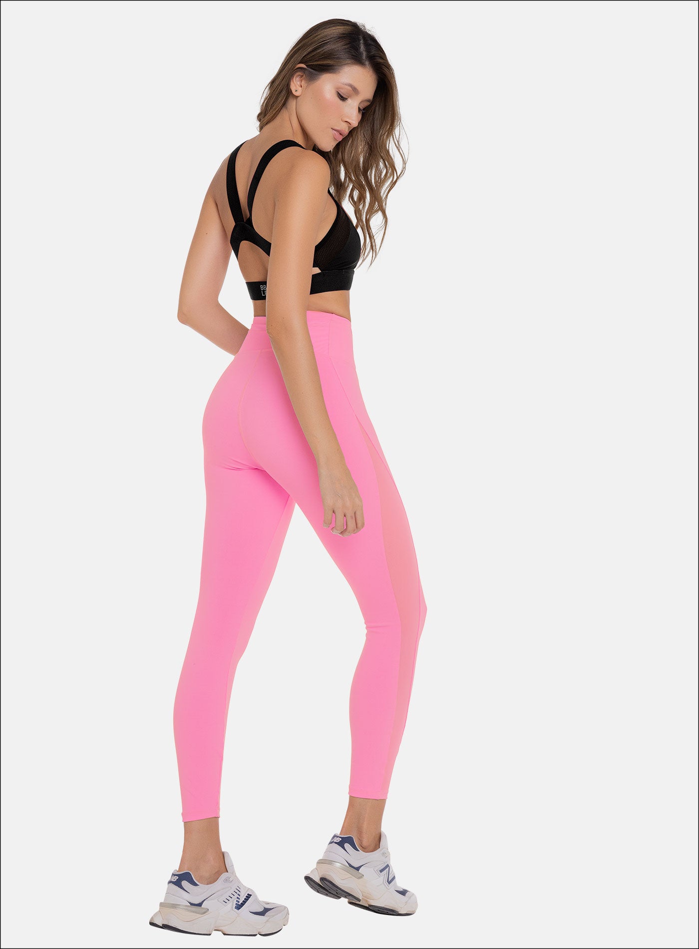 LEGGINS DEPORTIVO CON INSERTOS EN MALLA TELA SUPPLEX