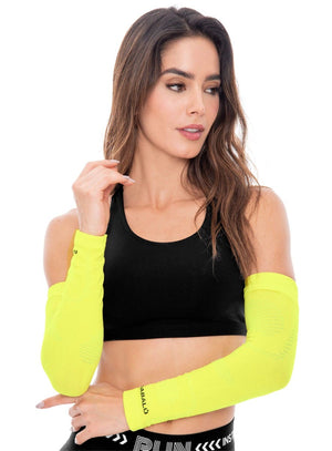 Mangas de color amarillo neon para mujer, marca BABALÚ, referencia 107283, vista frontal. Compra al por mayor en babalu.com.co en COP.