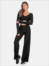 PANTALON BOTA ANCHA EN TELA ACANALADA  EFECTO BRILLANTE