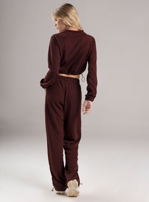 Pantalon estilo color vino tinto para mujer, marca BABALÚ, referencia 113153, vista trasera. Compra al por mayor en babalu.com.co en COP.