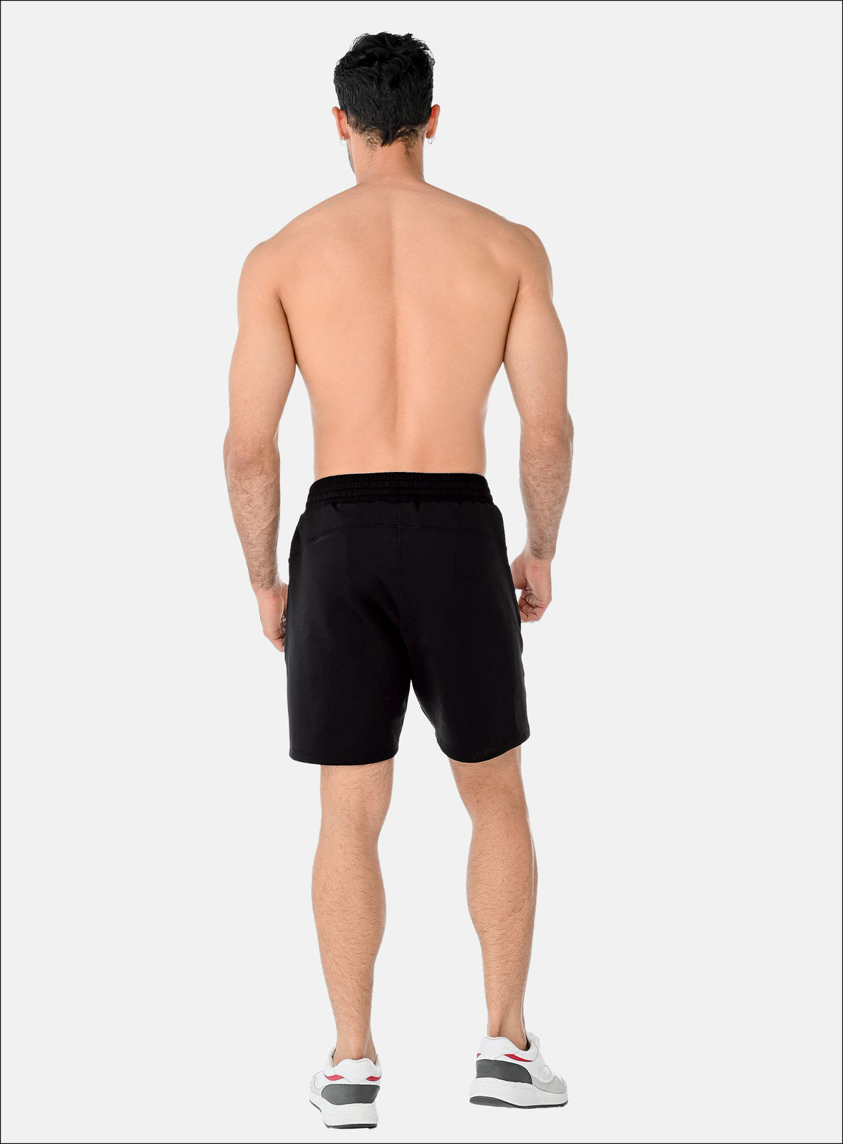 Pantaloneta deportiva color verde para hombre, marca INIZIO, referencia 86406, vista trasera. Compra al por mayor en babalu.com.co en COP.