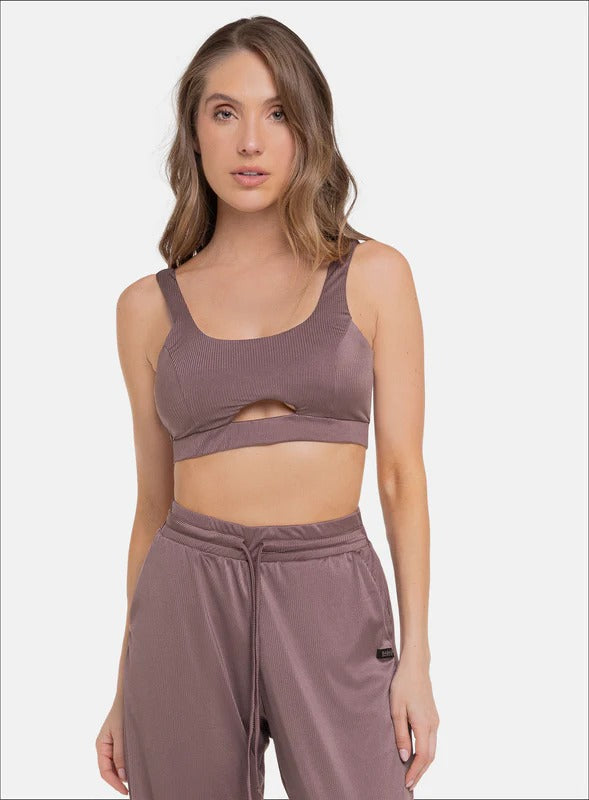 Top casual color mora leche para mujer, marca BABALÚ, referencia 112003, vista frontal. Compra al por mayor en babalu.com.co en COP.