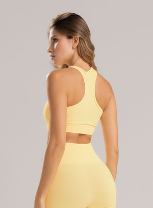 Top deportivo color amarillo, marca BABALÚ, referencia 114613, vista detalle. Compra al por mayor en babalu.com.co en COP.