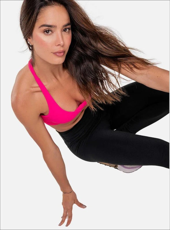 Top deportivo color amarillo neon para mujer, marca BABALÚ, referencia 32553, vista detalle. Compra al por mayor en babalu.com.co en COP.