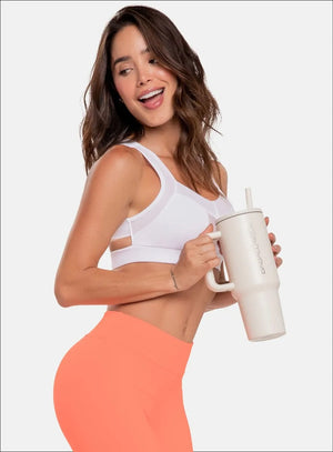 Top deportivo color blanco para mujer, marca BABALÚ, referencia 92343, vista frontal. Compra al por mayor en babalu.com.co en COP.