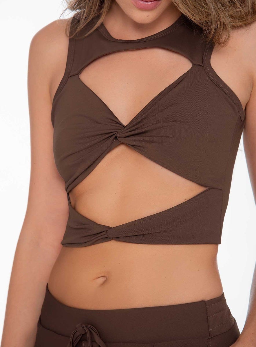 Top deportivo color cafe para mujer, marca BABALÚ, referencia 111423, vista frontal. Compra al por mayor en babalu.com.co en COP.