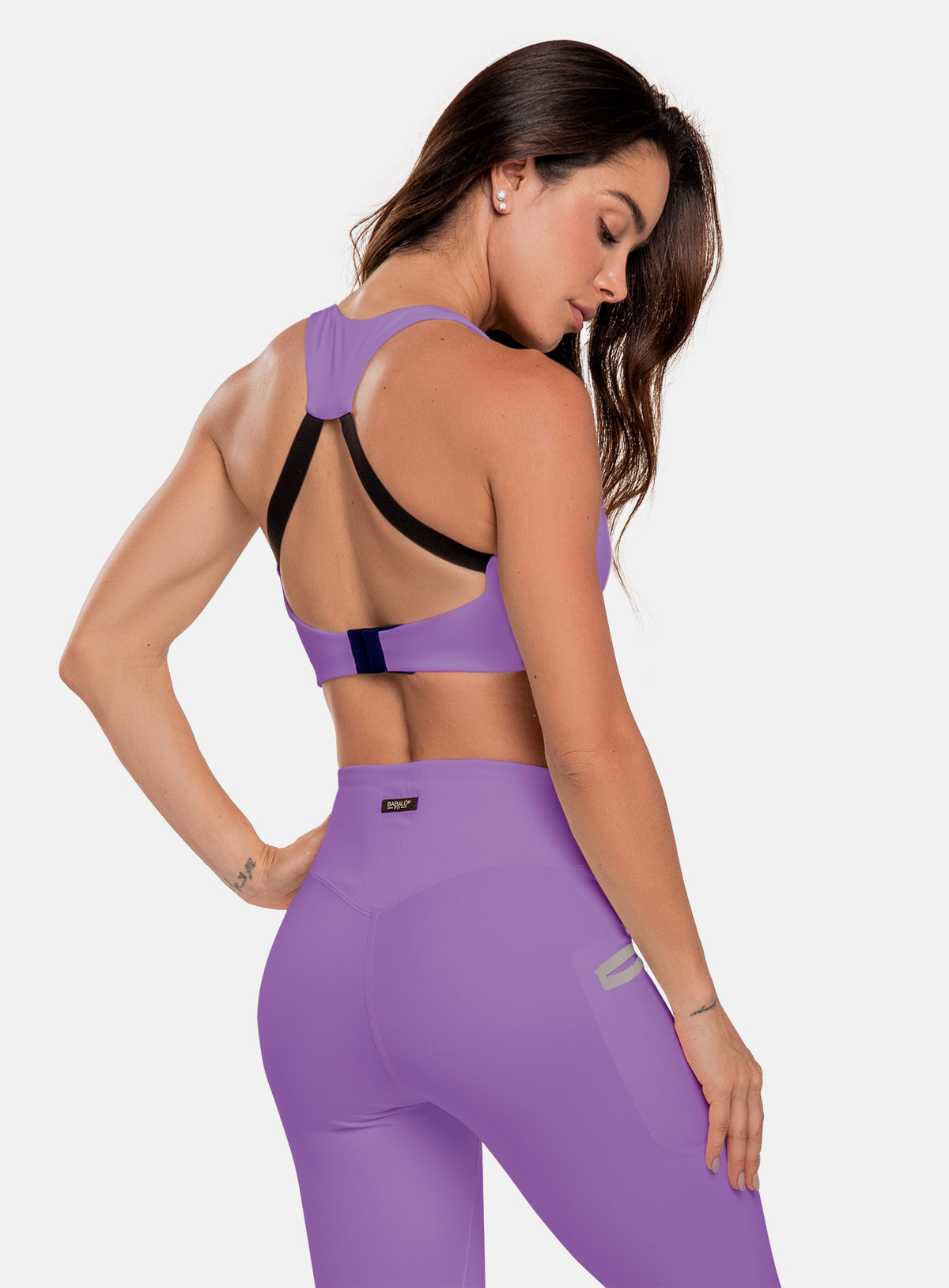 Top deportivo color morado para mujer, marca BABALÚ, referencia 111073, vista trasera. Compra al por mayor en babalu.com.co en COP.