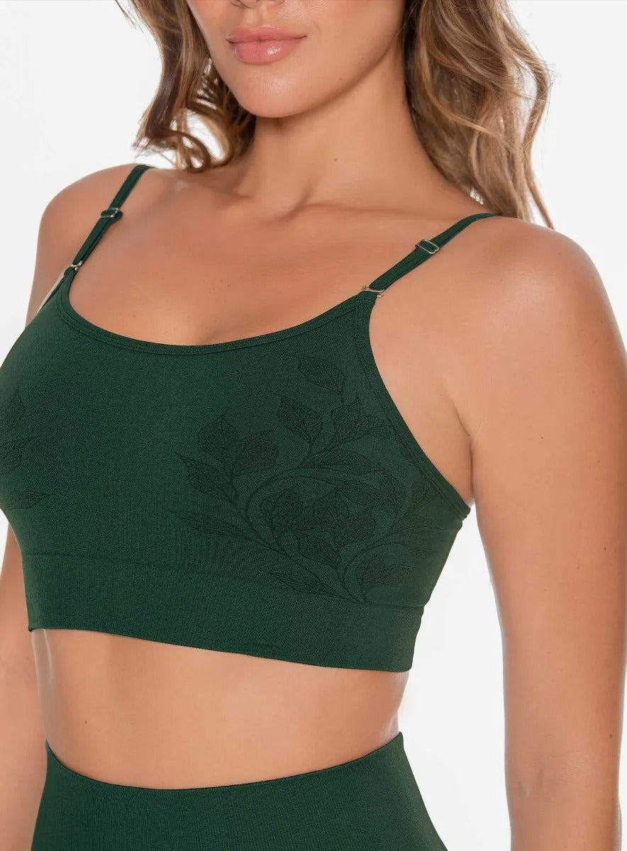 Top deportivo color mostaza para mujer, marca BABALÚ, referencia 109823, vista frontal. Compra al por mayor en babalu.com.co en COP.