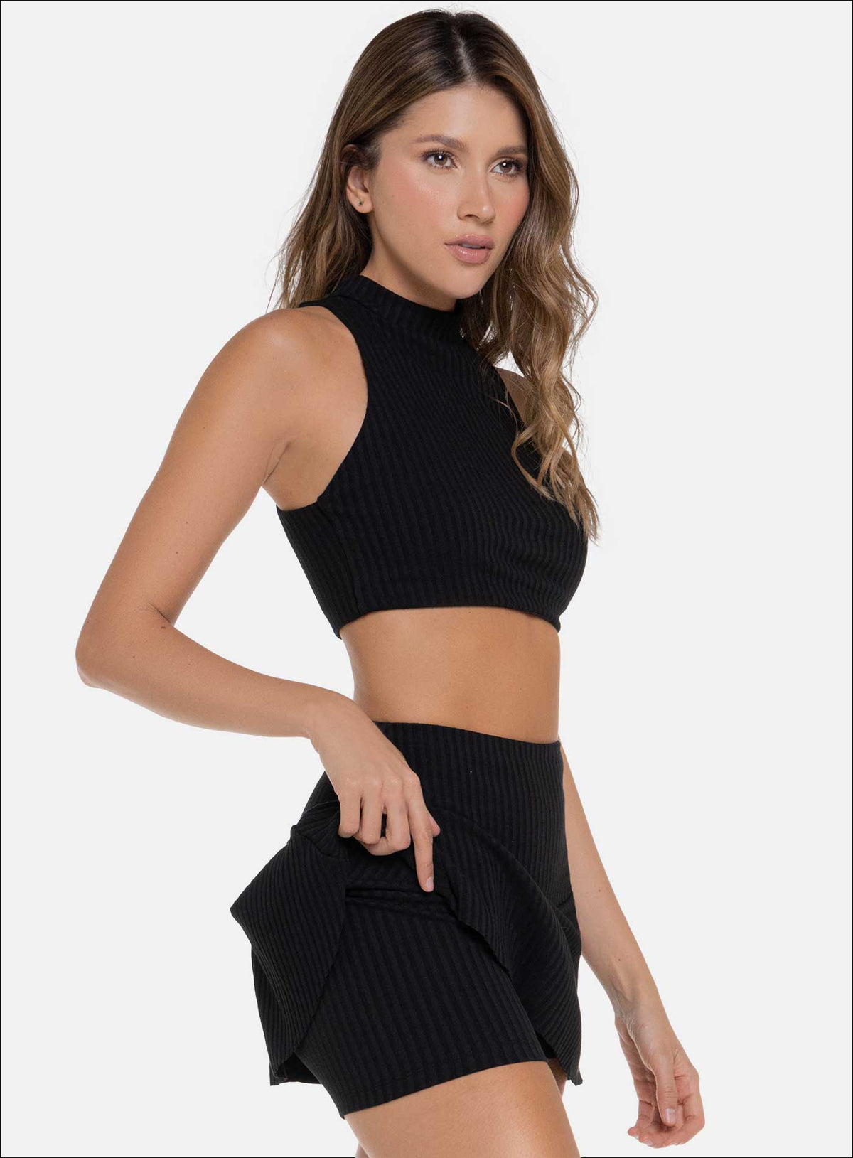 Top deportivo color negro para mujer, marca BABALÚ, referencia 111673, vista lateral. Compra al por mayor en babalu.com.co en COP.