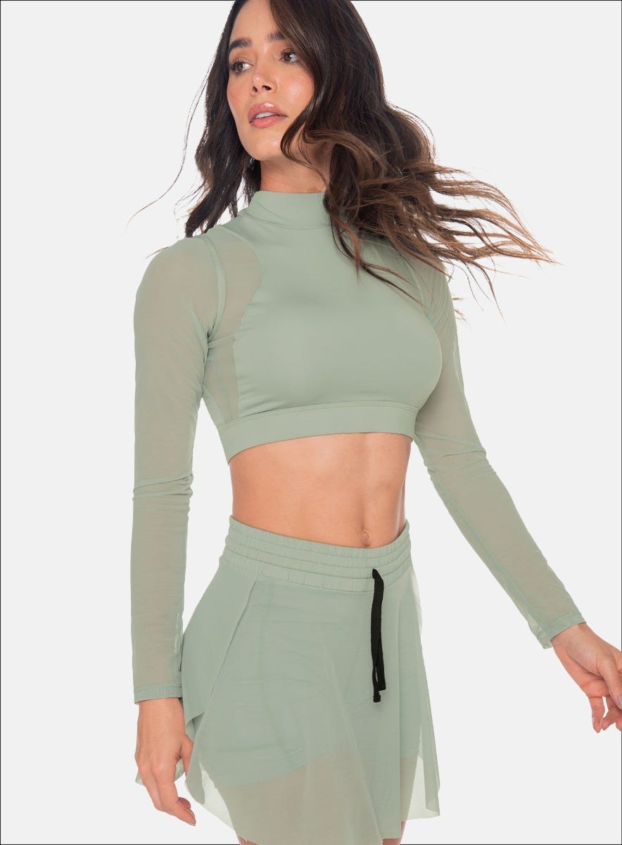 Top deportivo color verde para mujer, marca BABALÚ, referencia 111033, vista frontal. Compra al por mayor en babalu.com.co en COP.
