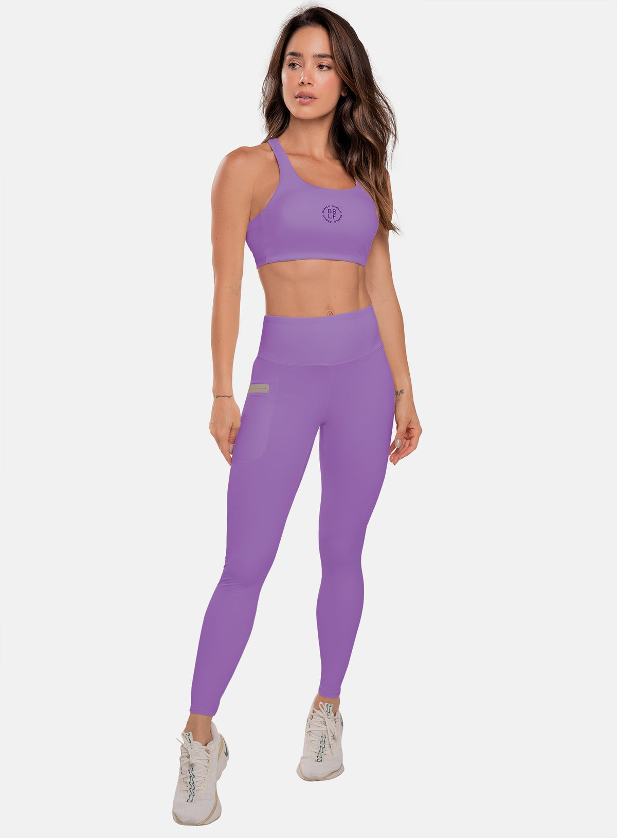 Top deportivo color verde para mujer, marca BABALÚ, referencia 111073, vista frontal. Compra al por mayor en babalu.com.co en COP.