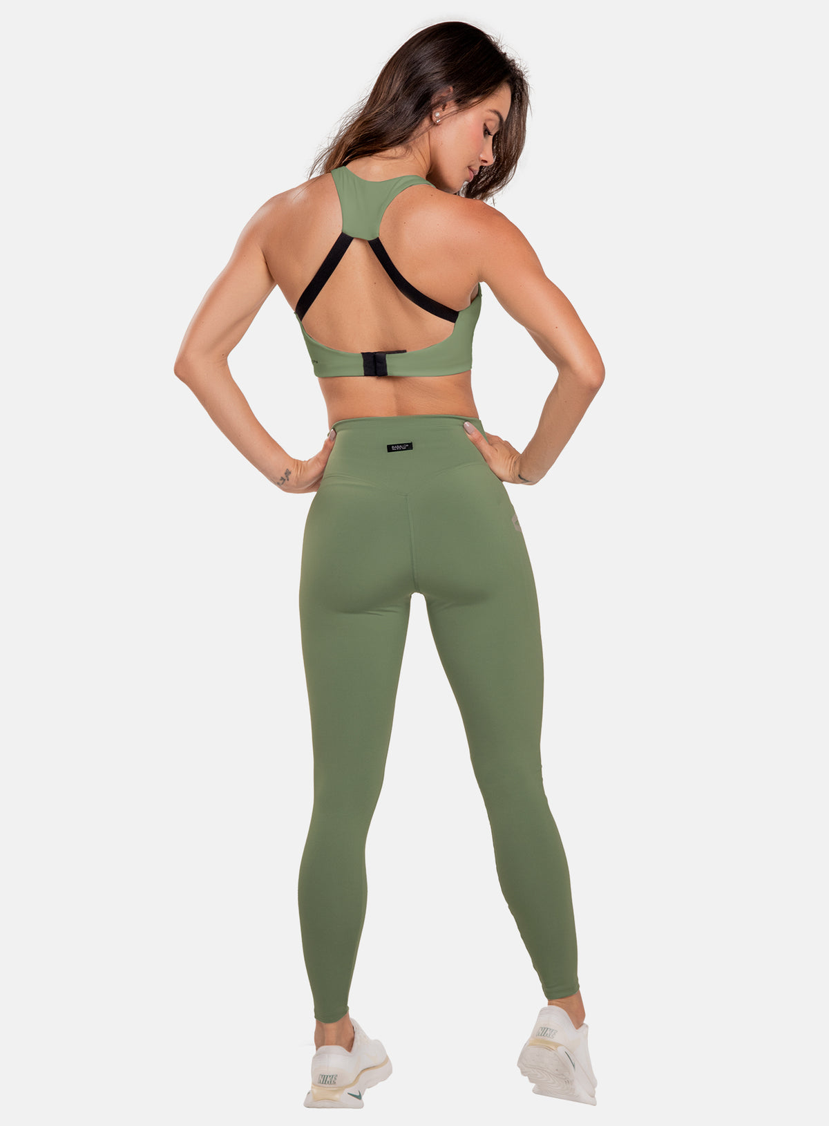 Top deportivo color verde para mujer, marca BABALÚ, referencia 111073, vista trasera. Compra al por mayor en babalu.com.co en COP.