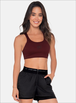 Top deportivo color vino tinto para mujer, marca BABALÚ, referencia 111073, vista frontal. Compra al por mayor en babalu.com.co en COP.